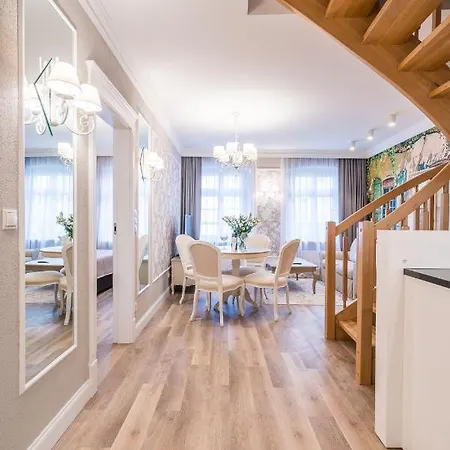 Luxury - Old Town - Rynek Apartmán *